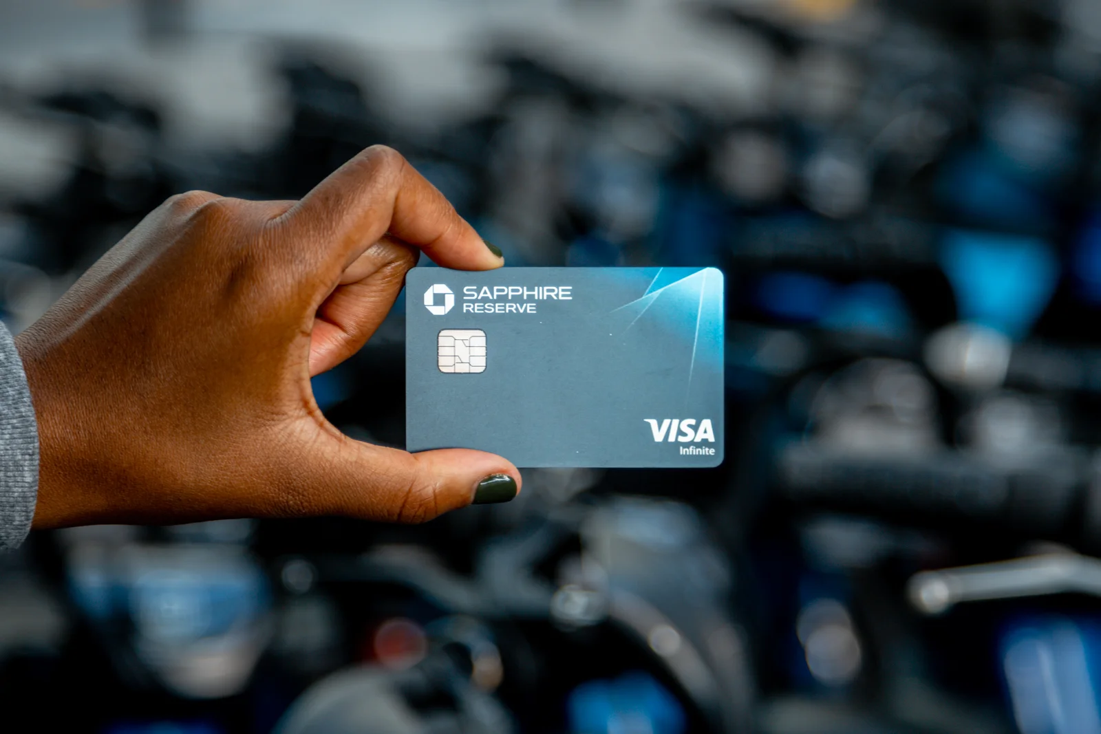 Best credit cards for airline lounges access Lonely