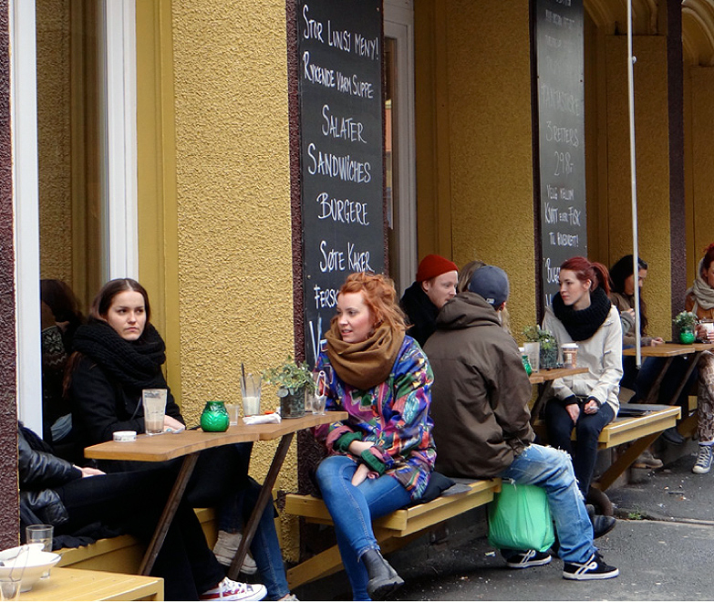 Grünerløkka cafe. Image by Megan Eileen McDonough / Lonely Planet.