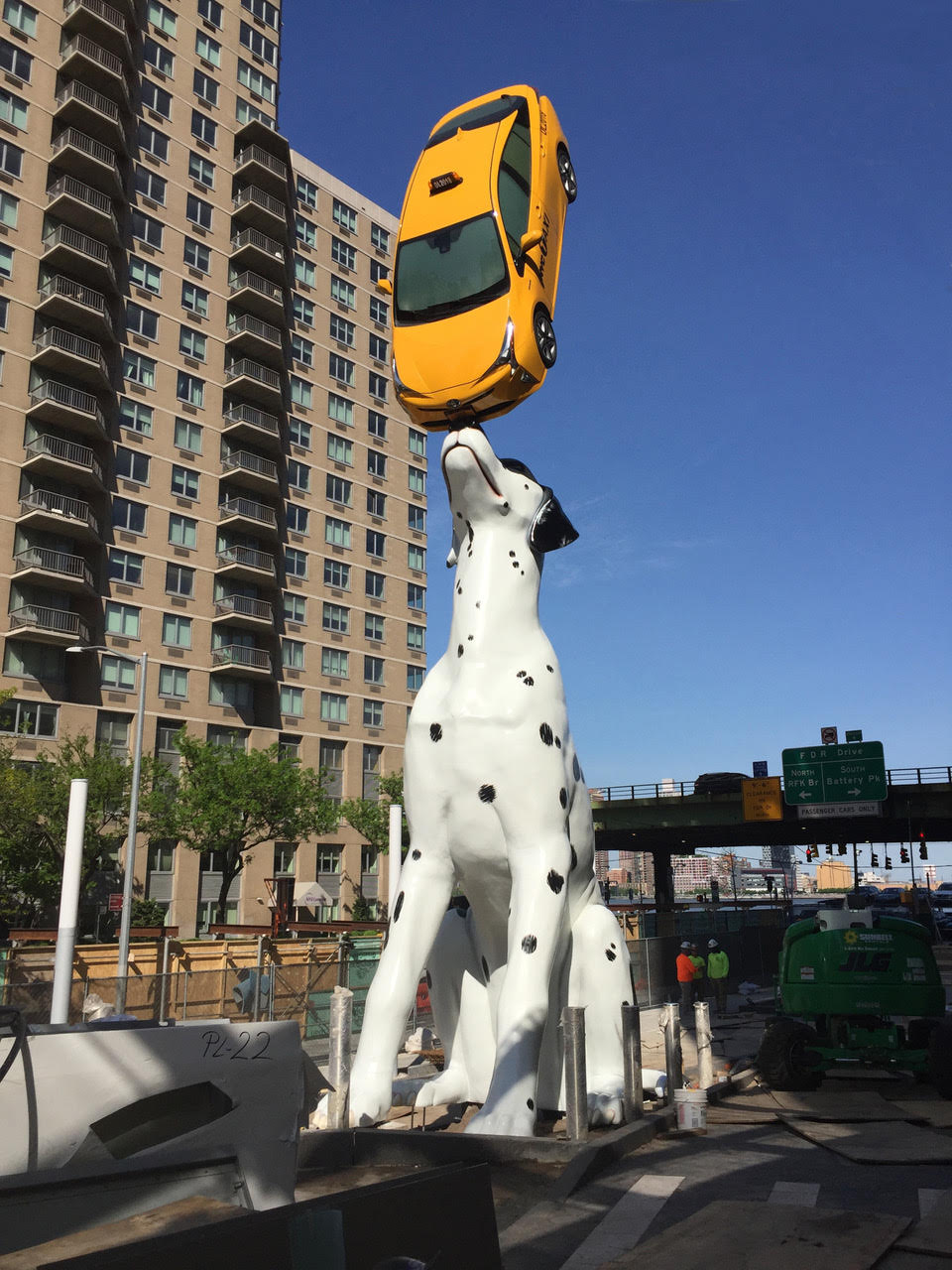 Introducing SPOT, a 30-foot dog with a NYC taxi on his nose - Lonely Planet