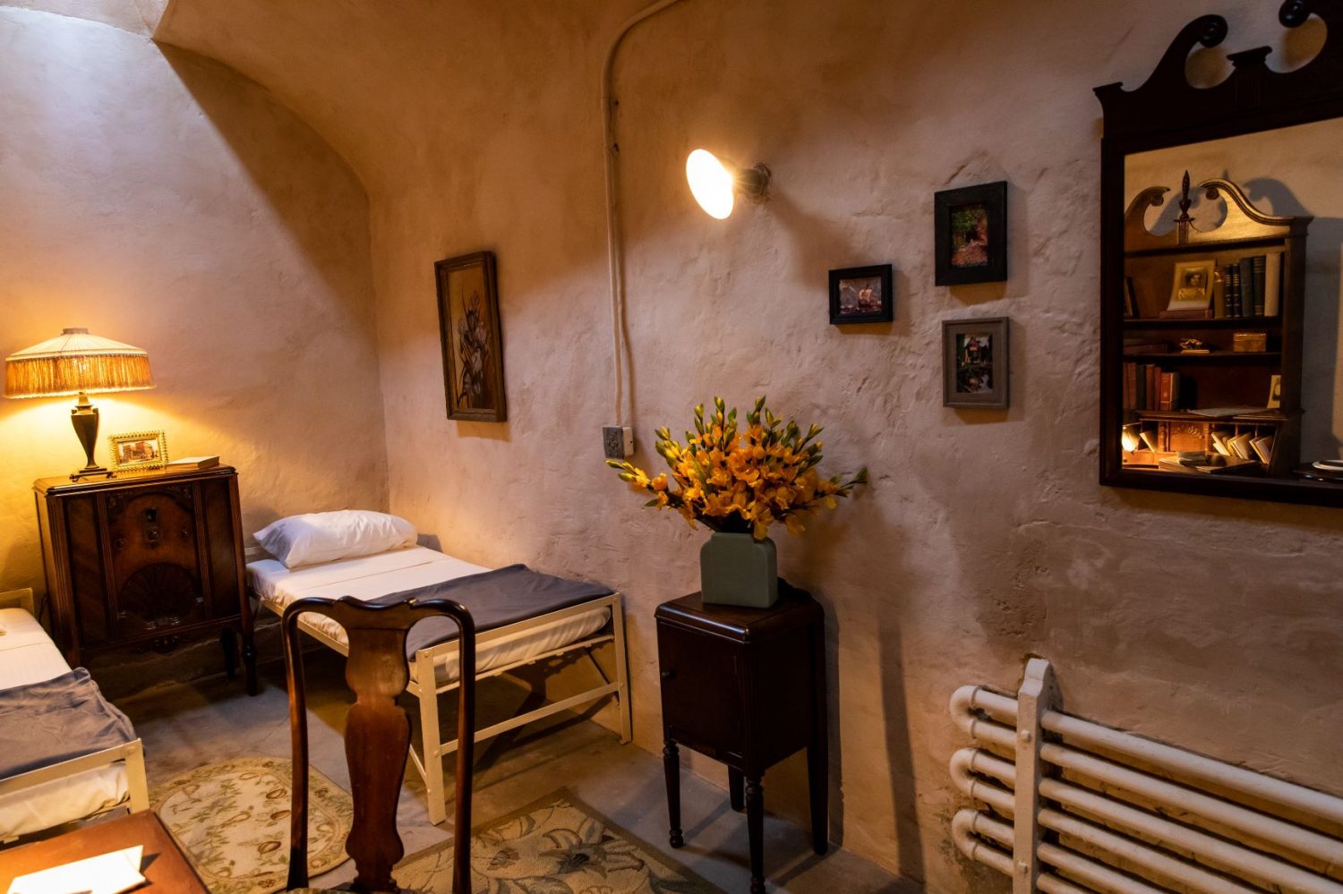 See inside Al Capone's prison cell at this new Philadelphia exhibition -  Lonely Planet